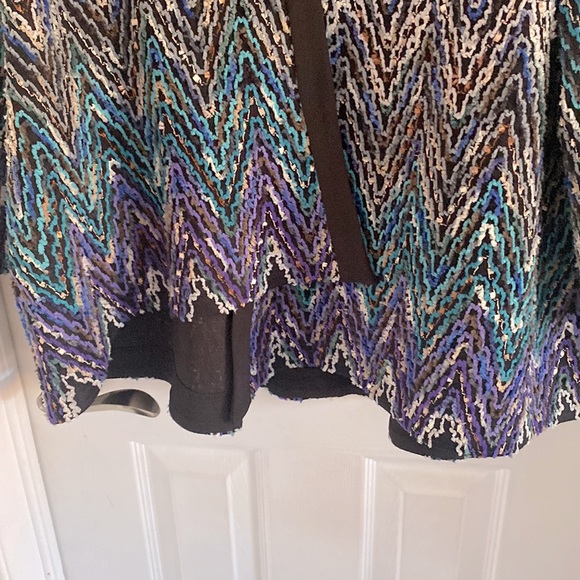 Cartise Asymmetrical Top/Jacket - Picture 5 of 6